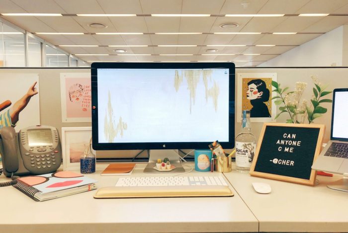 Office desk decor ideas for her