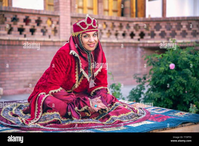 Iranian traditional persian wedding dress